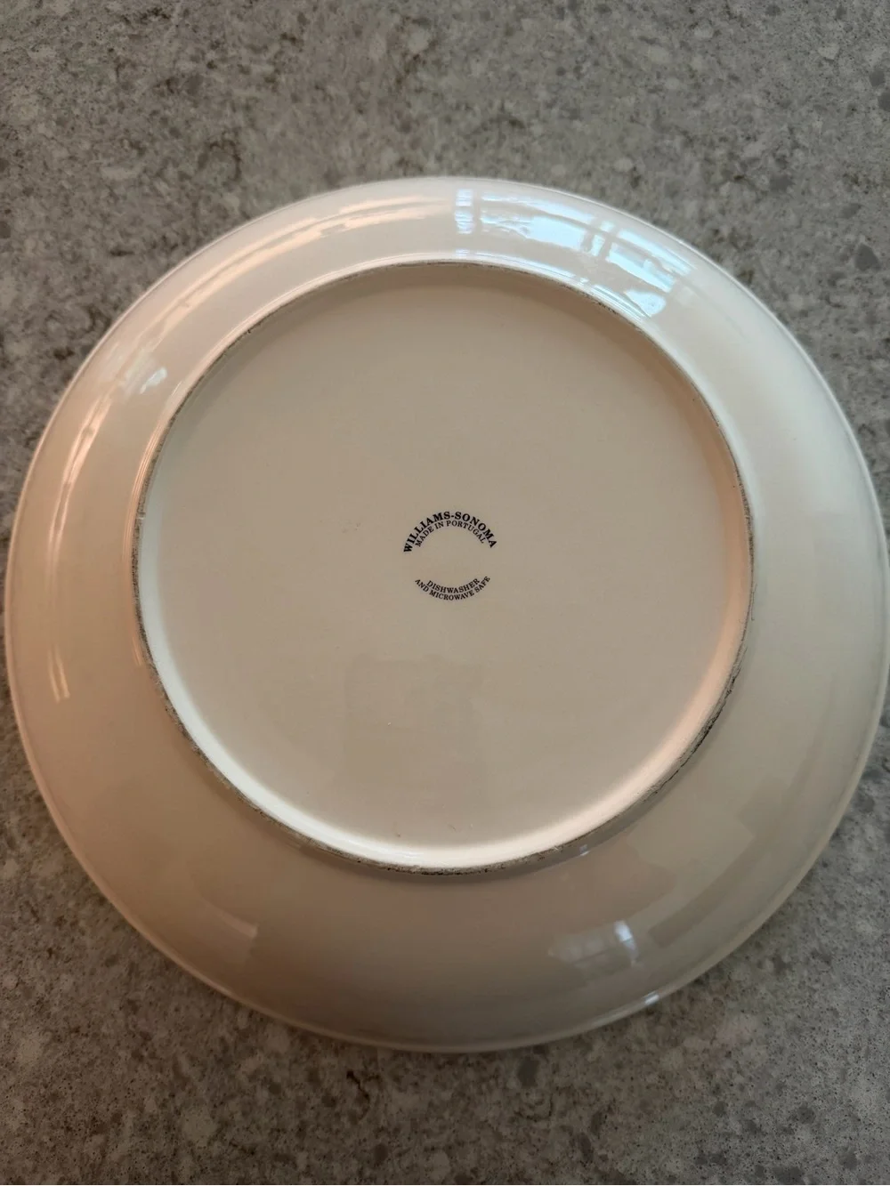 Williams Sonoma Tomato & Herb Ceramic pasta serving bowl Red and Green